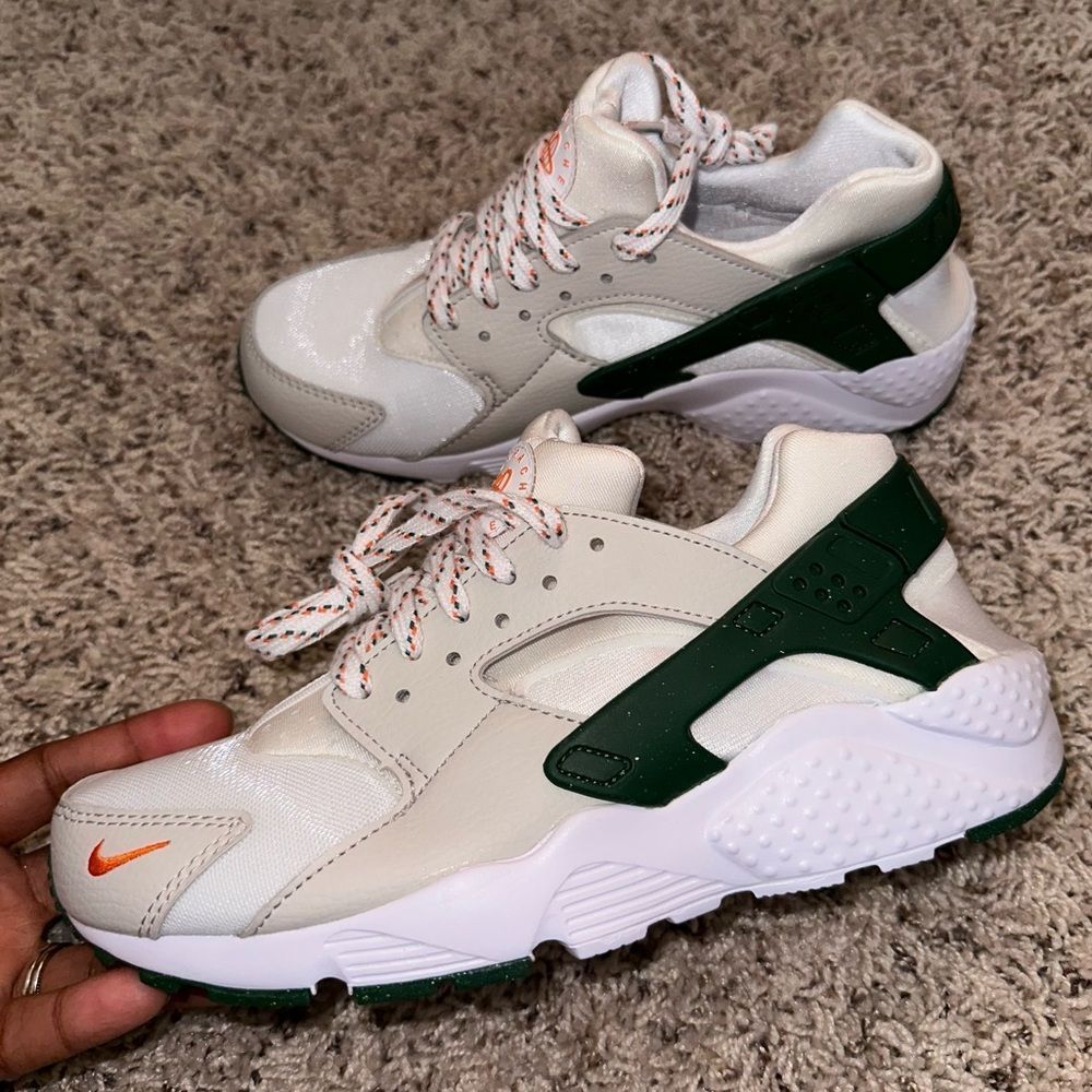 Nike Air Huarache Run Boys Shoes Sneakers Miami Hurricane Green Orange White NEW